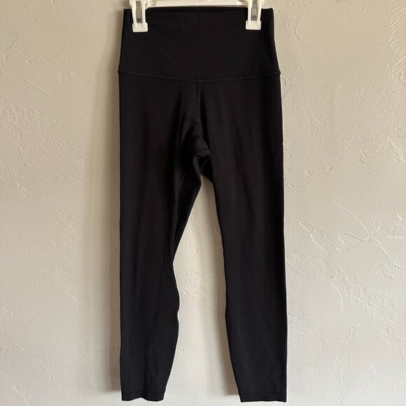 Like New Lululemon Align Pant II 25" Size 4 - Picture 3 of 8